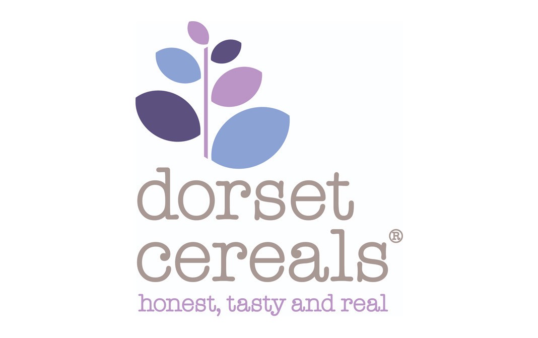 Dorset Cereals Simply Fruity Muesli    Box  620 grams